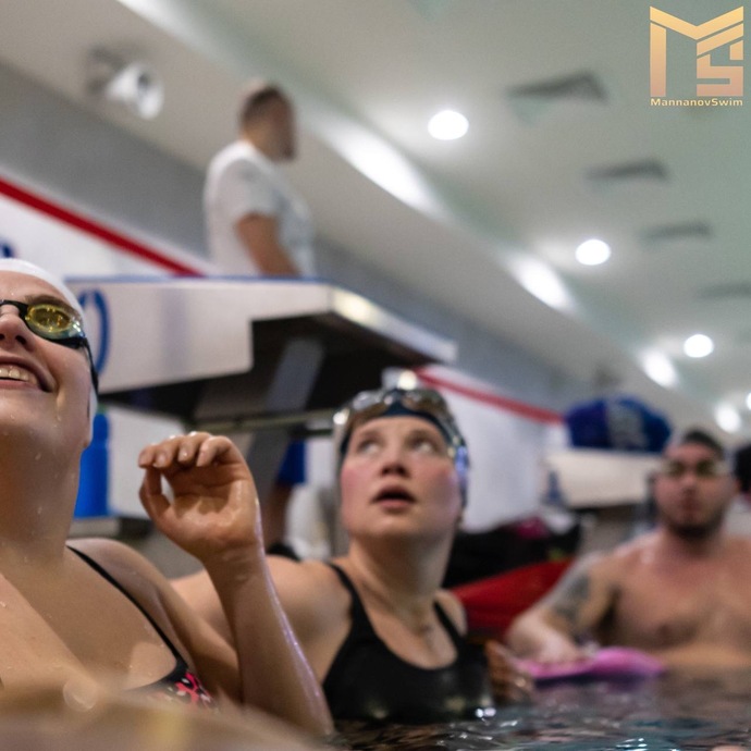 Пробная тренировка по плаванию для взрослых в Лужниках