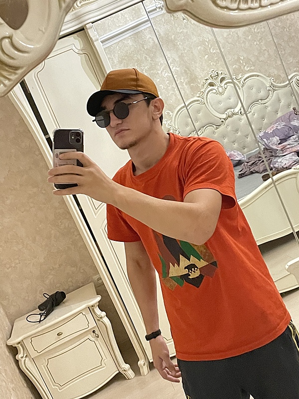 Сулейманов Алихан