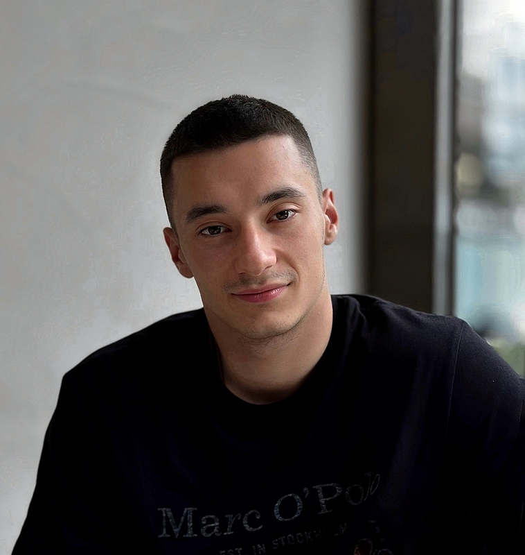 Юраков Марк Дмитриевич