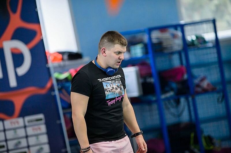 Мельников Виктор